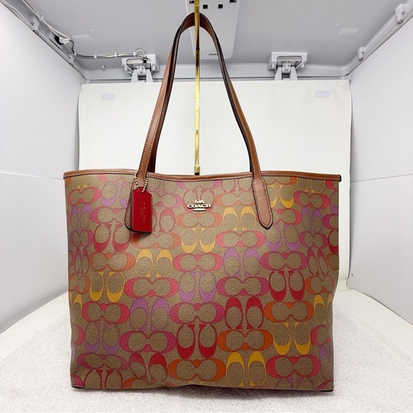 Coach City Tote Rainbow Signature Canvas purse NWT khaki/ multi Redwood - Picture 2 of 16